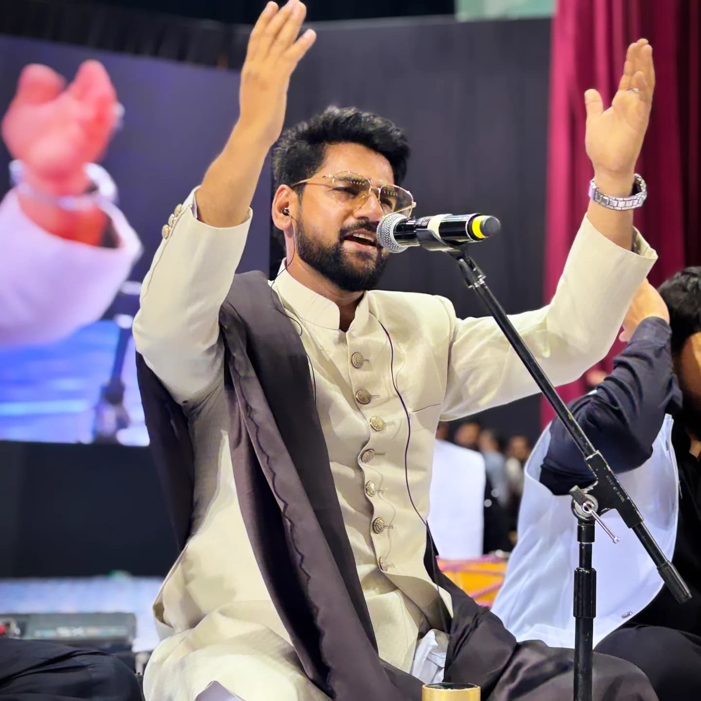 Faizan Ilahi, Sufi singer, during a live performance.
